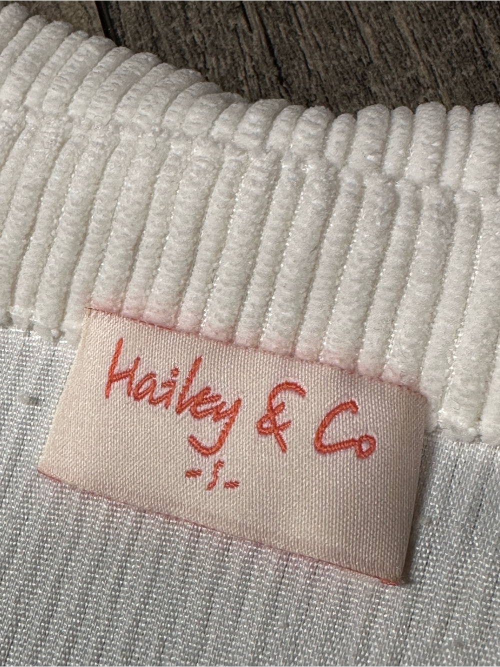 Hailey & Co Color Block Button Down - Picture 5 of 8